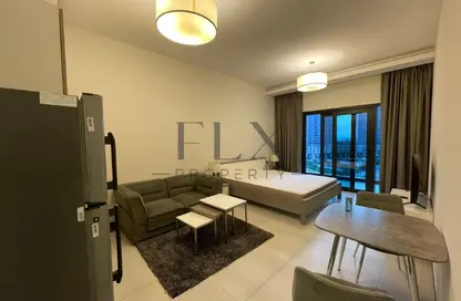 Apartment - Studio - 1 Bathroom for rent in SOL Bay - Business Bay - Dubai