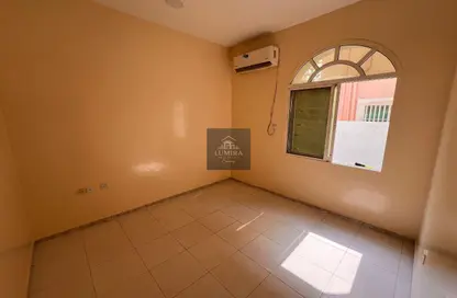 Apartment - 2 Bedrooms - 3 Bathrooms for rent in Al Mowaihat 2 - Al Mowaihat - Ajman