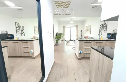 شقة - غرفة نوم - 2 حمامات للايجار في اكا ريزيدنس - منطقة 11 - قرية جميرا الدائرية - دبي شقة - غرفة نوم - 2 حمامات للايجار في اكا ريزيدنس - منطقة 11 - قرية جميرا الدائرية - دبي