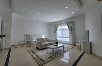 Apartment - Studio - 1 Bathroom for rent in Khalifa City A Villas - Khalifa City A - Khalifa City - Abu Dhabi