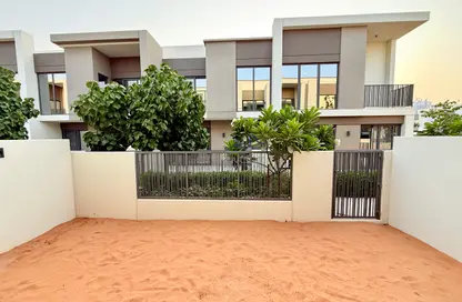 Villa - 3 Bedrooms - 4 Bathrooms for rent in Aura - Tilal Al Ghaf - Dubai