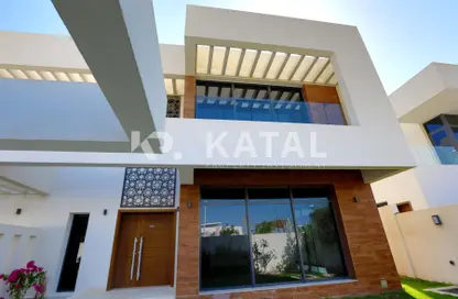 Villa - 4 Bedrooms - 6 Bathrooms for rent in West Yas - Yas Island - Abu Dhabi