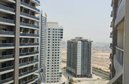 شقة - 1 حمام للبيع في برج هيرا - مدينة دبي الرياضية - دبي