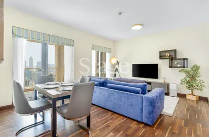 Apartment - 1 Bedroom - 2 Bathrooms for sale in 29 Burj Boulevard Tower 1 - 29 Burj Boulevard - Downtown Dubai - Dubai