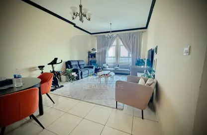 شقة - 2 غرف نوم - 2 حمامات للايجار في برج ربيعة - مجان - دبي لاند - دبي شقة - 2 غرف نوم - 2 حمامات للايجار في برج ربيعة - مجان - دبي لاند - دبي