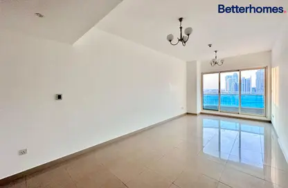 Empty Room image for: Apartment - 1 Bedroom - 2 Bathrooms for rent in Lake Point Tower - Lake Almas West - Jumeirah Lake Towers - Dubai, Image 1