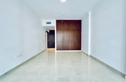 Apartment - 1 Bedroom - 2 Bathrooms for rent in Al Barsha 1 - Al Barsha - Dubai