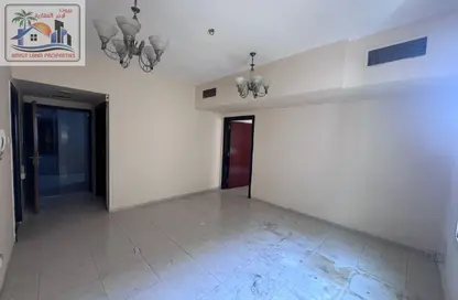 شقة - غرفة نوم - 1 حمام للايجار في برج منازل 2 - شارع التعاون - التعاون - الشارقة