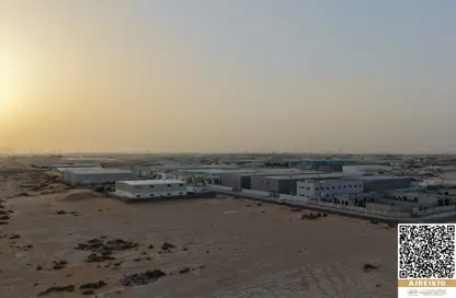 أرض - استوديو للبيع في الصجعة الصناعية - آلصجعه - الشارقة