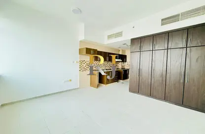 Apartment - Studio - 1 Bathroom for rent in Mankhool Building - Mankhool - Bur Dubai - Dubai