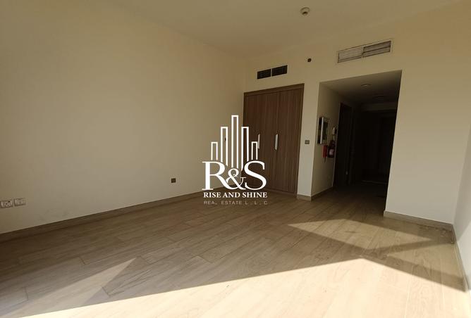 15837733 - الصورة الرئيسية للعقار