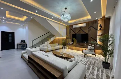 Villa - 5 Bedrooms - 7 Bathrooms for sale in Al Amira Village - Al Yasmeen - Ajman