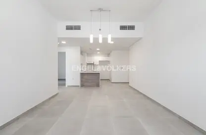 شقة - غرفة نوم - 2 حمامات للايجار في برج الأندلس سي - الأندلس - منطقة الجولف بالجميرا - دبي شقة - غرفة نوم - 2 حمامات للايجار في برج الأندلس سي - الأندلس - منطقة الجولف بالجميرا - دبي