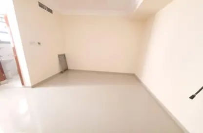 Apartment - 1 Bathroom for rent in Muwaileh - Sharjah