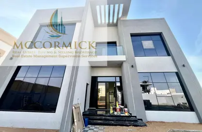 فيلا - 4 غرف نوم - 6 حمامات للايجار في البرشاء جنوب 2 - جنوب البرشاء - البرشاء - دبي