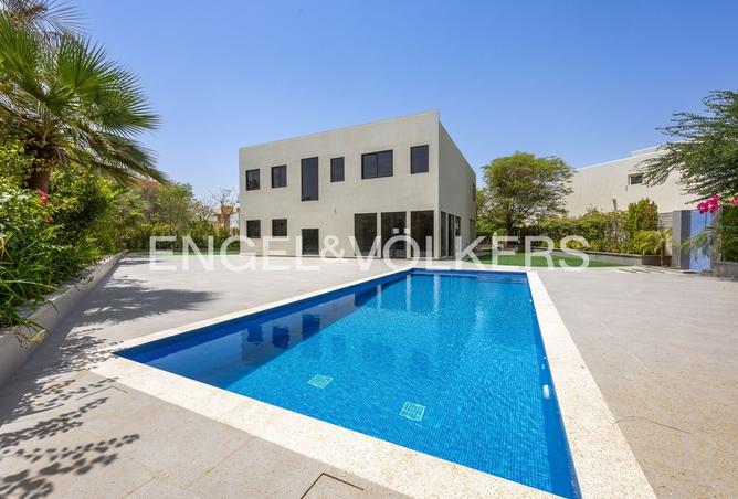 15700605 - Property Main Image