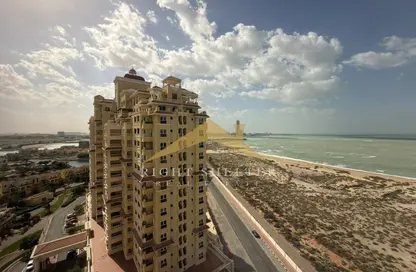 شقة - 2 غرف نوم - 3 حمامات للايجار في رويال بريز 3 - رويال بريز - قرية الحمرا - رأس الخيمة