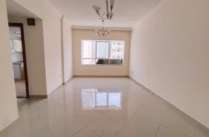 شقة - غرفة نوم - 2 حمامات للايجار في شارع التعاون الجديد - التعاون - الشارقة