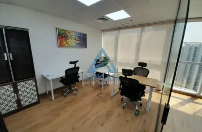 مكتب - استوديو - 2 حمامات للايجار في الخليج التجاري - دبي