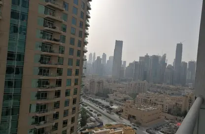Apartment - Studio - 1 Bathroom for sale in Burj Al Nujoom - Downtown Dubai - Dubai