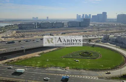 Apartment - 1 Bedroom - 2 Bathrooms for rent in The Bay - Business Bay - Dubai