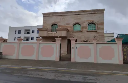 فيلا - 5 غرف نوم - 7 حمامات للايجار في 3 المويهات - المويهات - عجمان