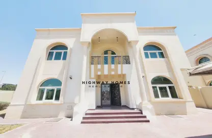 Villa - 4 Bedrooms - 6 Bathrooms for rent in Al Qarain - Sharjah