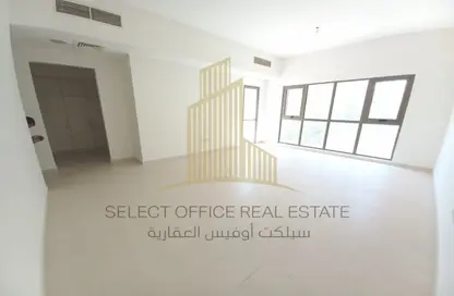 Empty Room image for: Villa - 4 Bedrooms for rent in Al Bateen Villas - Al Bateen - Abu Dhabi, Image 1