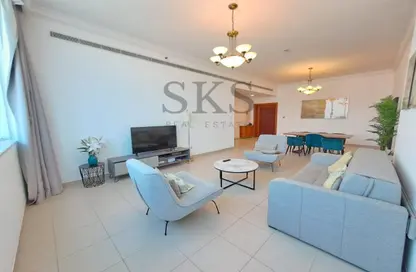 Living Room image for: Apartment - 2 Bedrooms - 3 Bathrooms for rent in Manazel Al Safa - Business Bay - Dubai, Image 1