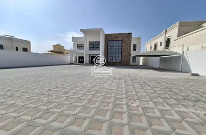 فيلا - 6 غرف نوم - 6 حمامات للايجار في مدينة الرياض - أبوظبي