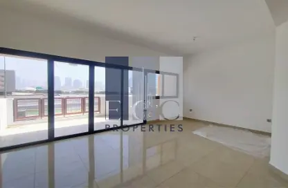 Villa - 5 Bedrooms - 6 Bathrooms for rent in Mina Road - Tourist Club Area - Abu Dhabi