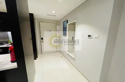 شقة - 2 غرف نوم - 3 حمامات للايجار في برج أبر كريست - دبي وسط المدينة - دبي