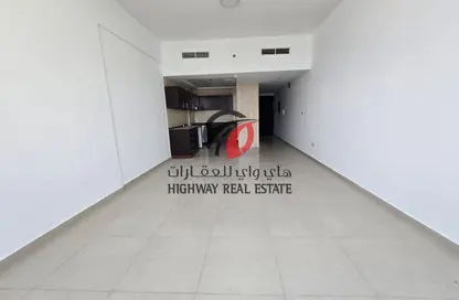 شقة - غرفة نوم - 2 حمامات للايجار في برج فرانكفورت - مدينة دبي الرياضية - دبي