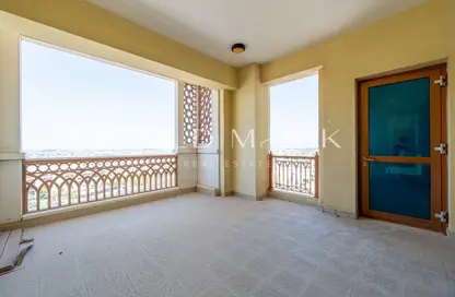 Apartment - 2 Bedrooms - 4 Bathrooms for rent in Marina Residences 4 - Marina Residences - Palm Jumeirah - Dubai