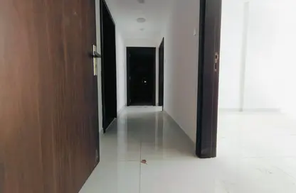 Apartment - 1 Bedroom - 1 Bathroom for rent in Al Rasheed Tower 5 - Al Taawun Street - Al Taawun - Sharjah