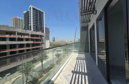 Apartment - 1 Bedroom - 2 Bathrooms for sale in Lumina Vista Residences - Jumeirah Village Circle - Dubai
