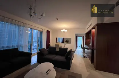 صورة لـ غرفة المعيشة شقة - غرفة نوم - 2 حمامات للايجار في ذا ريزيدنس 7 - برج ريزيدنس - دبي وسط المدينة - دبي ، صورة رقم 1
