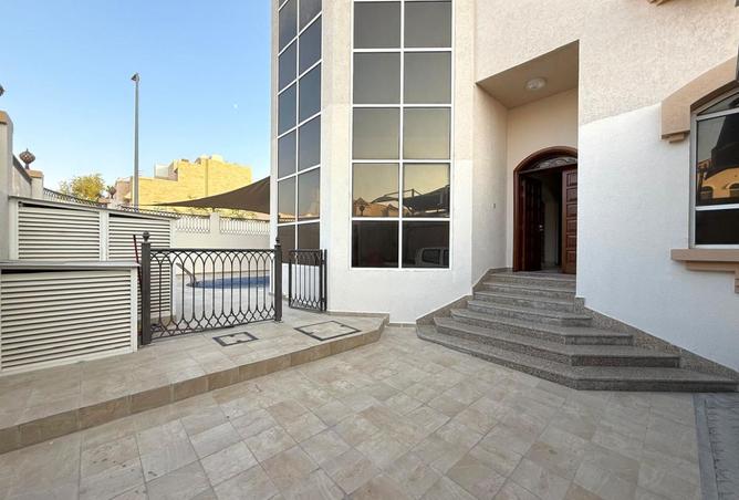 15530810 - Property Image 3