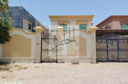 Villa - 5 Bedrooms - 6 Bathrooms for rent in Al Rawda 2 - Al Rawda - Ajman