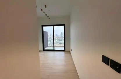 Apartment - 1 Bedroom - 2 Bathrooms for rent in Binghatti Heights - Jumeirah Village Circle - Dubai