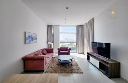 Living Room image for: Apartment - 1 Bedroom - 2 Bathrooms for sale in Mudon Views - Mudon - Dubai, Image 1