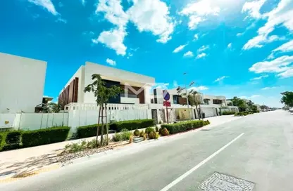 Outdoor House image for: Townhouse - 4 Bedrooms - 5 Bathrooms for sale in Redwoods - Yas Acres - Yas Island - Abu Dhabi, Image 1