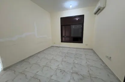 شقة - 2 غرف نوم - 3 حمامات للايجار في مدينة الرياض - أبوظبي