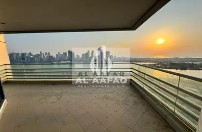 Apartment - 3 Bedrooms - 5 Bathrooms for rent in Crystal Plaza - Al Majaz 1 - Al Majaz - Sharjah