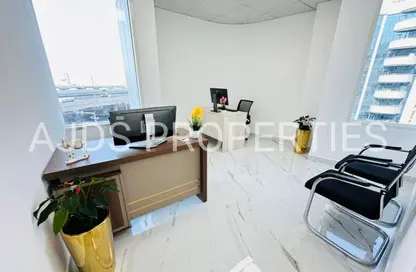 مكتب - استوديو - 1 حمام للايجار في فاطمه محمد احمد بن سليمان - الرفاعة - بر دبي - دبي