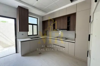 Villa - 5 Bedrooms - 7 Bathrooms for sale in Al Yasmeen 1 - Al Yasmeen - Ajman