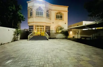 Villa - 5 Bedrooms - 7 Bathrooms for sale in Al Mowaihat 2 - Al Mowaihat - Ajman