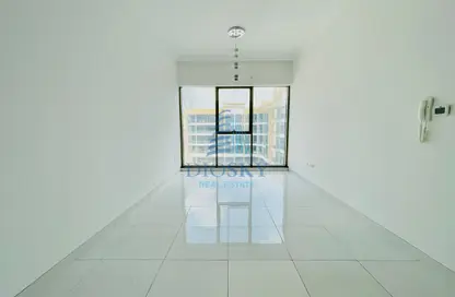 Apartment - 1 Bedroom - 2 Bathrooms for rent in Ajyad Building - Jumeirah Village Circle - Dubai