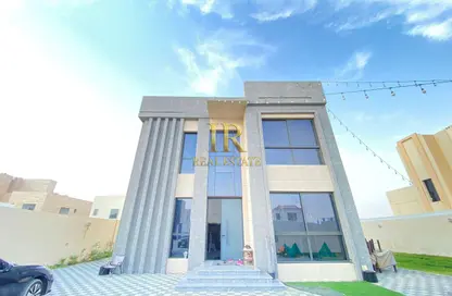 Villa - 4 Bedrooms - 5 Bathrooms for rent in Nad Al Sheba Villas - Nad Al Sheba 3 - Nad Al Sheba - Dubai