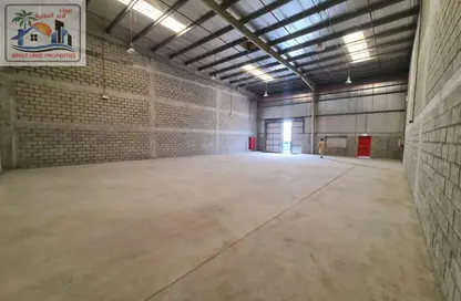 Warehouse - Studio - 2 Bathrooms for rent in Al Sajaa Industrial - Al Sajaa - Sharjah
